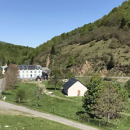 Lägenhetshotell Des 4 Veziaux