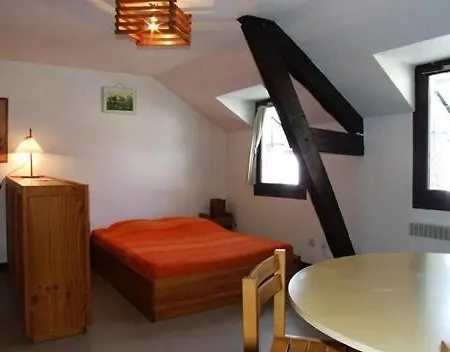Lägenhetshotell Des 4 Veziaux Campan